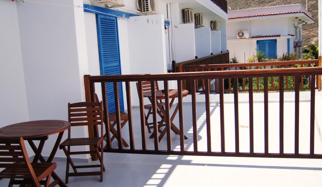 Corali Hotel Adamantas  Exterior photo